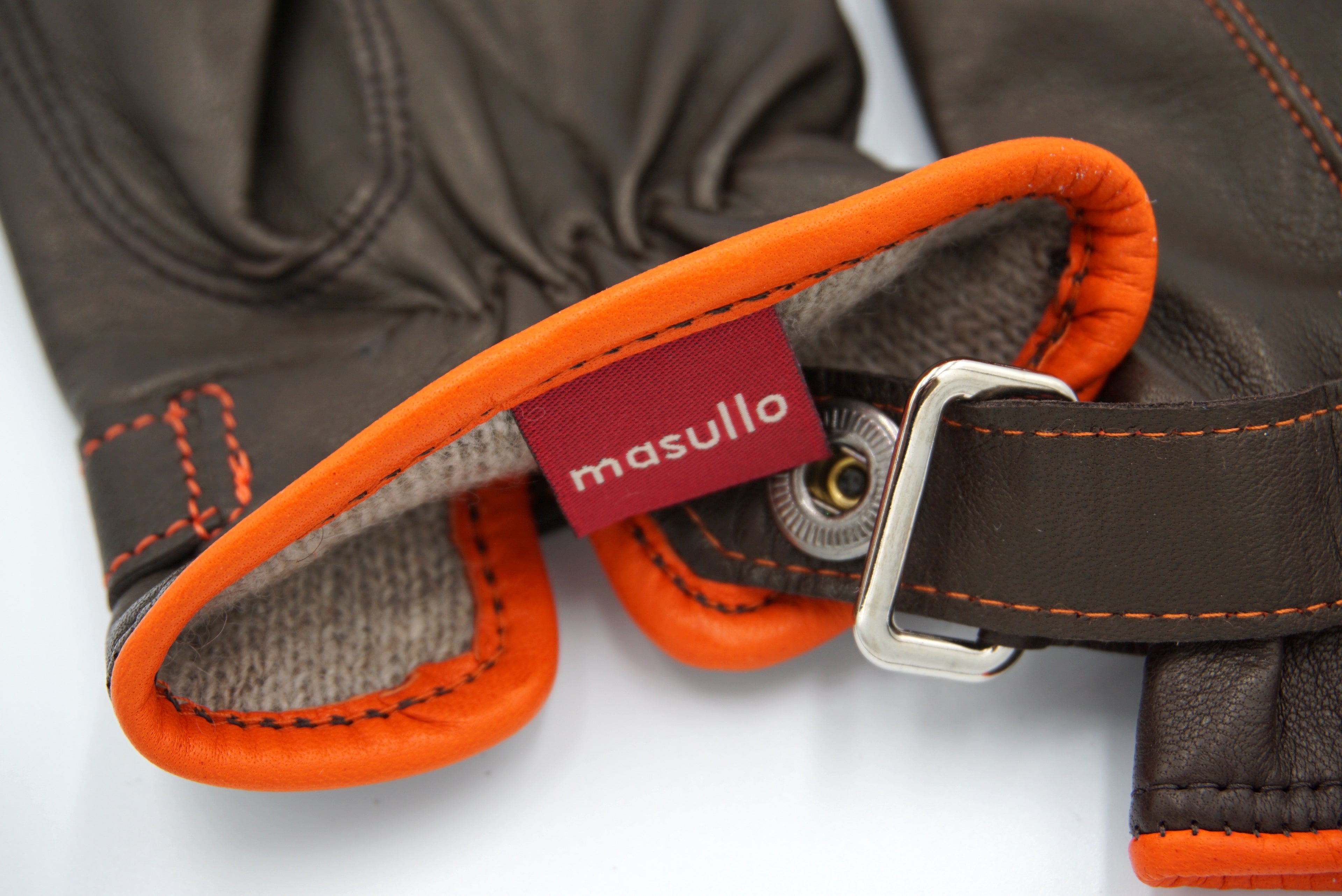 Masullo1932 guanto da donna Fibbia in nappa ovina con cinturino in pelle, vista 3