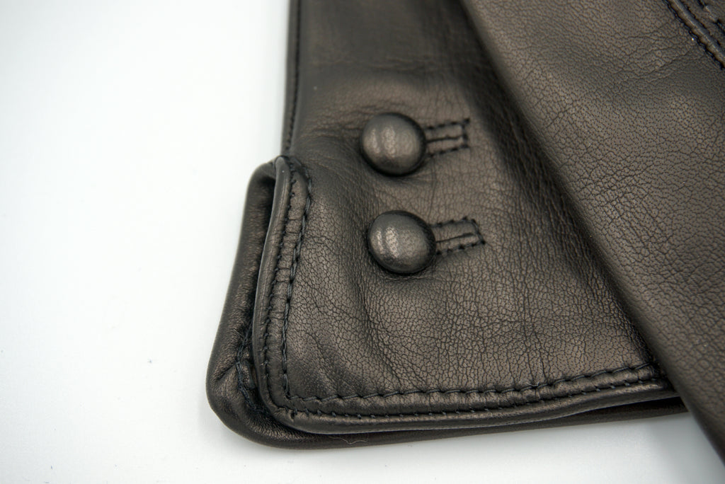 Masullo1932 guanto formale da donna Udienza in nappa ovina con chiusura a due bottoni, vista 2